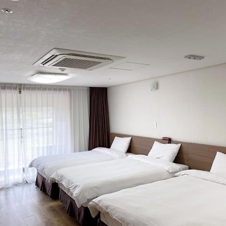 Hi Jeju Hotel Luaran gambar
