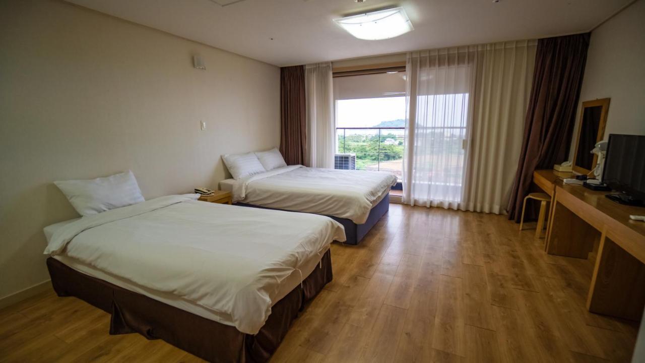 Hi Jeju Hotel Luaran gambar