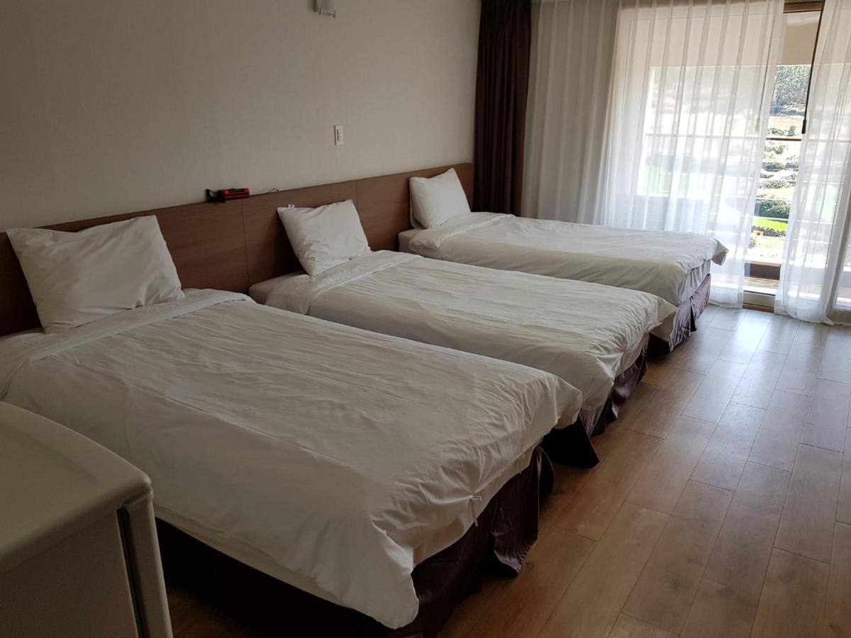 Hi Jeju Hotel Luaran gambar